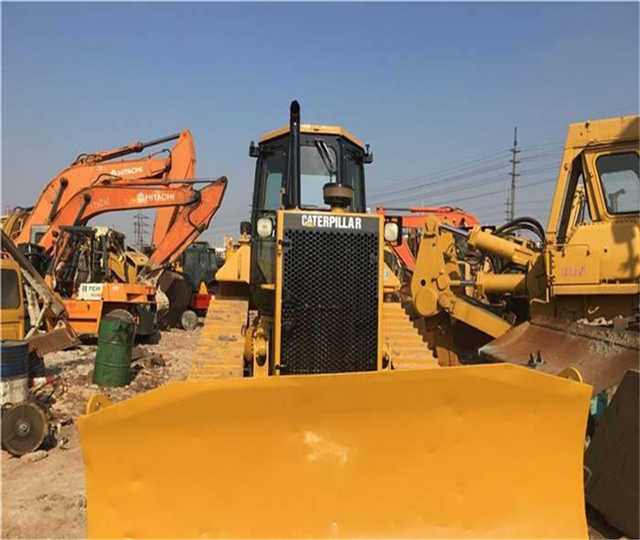 Low Price Cat D6m Original Made Dozer , Used Bulldozer Cat D6 D6m D6h D6g D6k , Original Bulldozer - Máy ủi: hình 3 Low Price Cat D6m Original Made Dozer , Used Bulldozer Cat D6 D6m D6h D6g D6k , Original Bulldozer - Máy ủi: hình 3