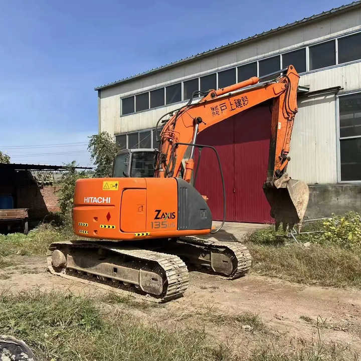 Original Japan Hitachi ZX135 Excavator Hitachi Excavator in Low Price for Hot Sale - Máy xúc bánh xích: hình 3 Original Japan Hitachi ZX135 Excavator Hitachi Excavator in Low Price for Hot Sale - Máy xúc bánh xích: hình 3