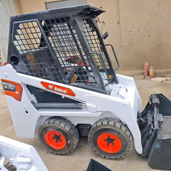 Second Hand Bobcat S70 Skid Steer Loader on Stock Excellent Performance Bobcat S70 S160 S300 330 Skid Steer for Sale - Máy xúc lật đa năng: hình 1 Second Hand Bobcat S70 Skid Steer Loader on Stock Excellent Performance Bobcat S70 S160 S300 330 Skid Steer for Sale - Máy xúc lật đa năng: hình 1