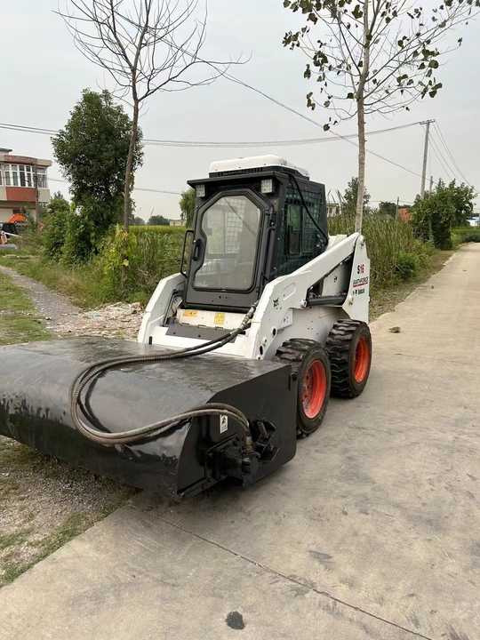Used Bob Cat Bob Cat S16 Used Mini Skid Steer Wheel Loader Multifunctional Track Loaders Bobcat S16 2.7 Ton - Máy xúc lật đa năng: hình 5 Used Bob Cat Bob Cat S16 Used Mini Skid Steer Wheel Loader Multifunctional Track Loaders Bobcat S16 2.7 Ton - Máy xúc lật đa năng: hình 5