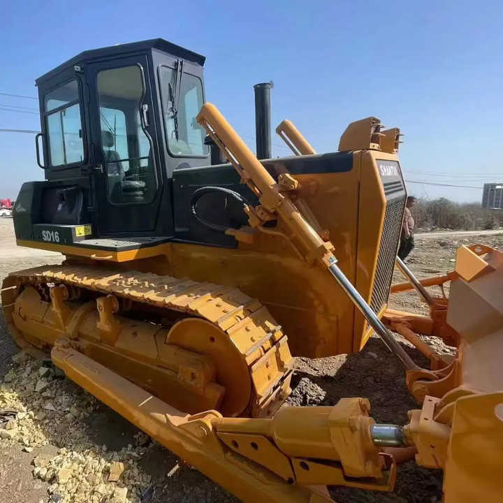 Used China Made SD16 Construction Machinery Shantui SD16 Crawler Bulldozer Earthmoving Machine Used Bulldozer - Máy ủi: hình 1 Used China Made SD16 Construction Machinery Shantui SD16 Crawler Bulldozer Earthmoving Machine Used Bulldozer - Máy ủi: hình 1