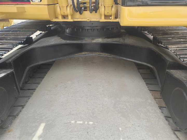Used Digger CAT 325BL Construction Machinery Construction Digger Used CAT 325BL Cheap Excavator - Máy xúc bánh xích: hình 4 Used Digger CAT 325BL Construction Machinery Construction Digger Used CAT 325BL Cheap Excavator - Máy xúc bánh xích: hình 4