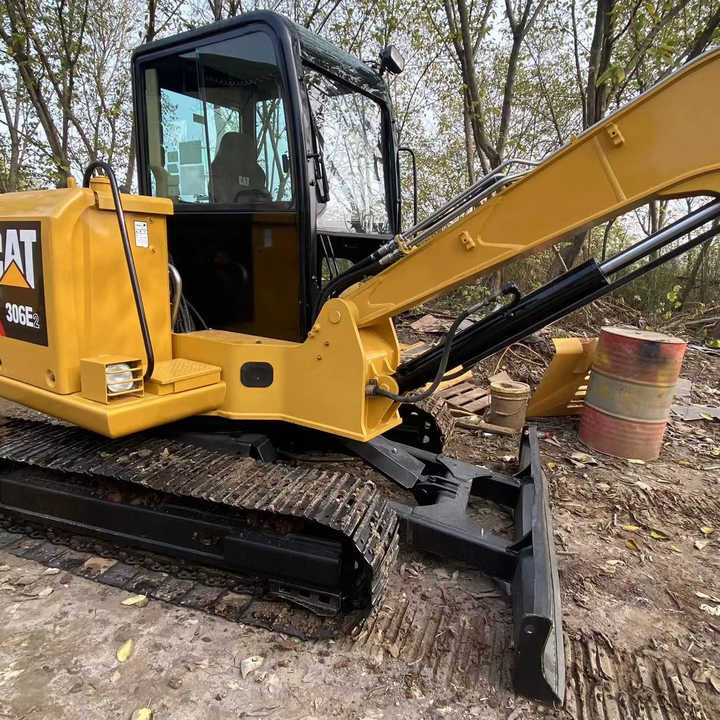Used Excavators CAT306E Used Japanese Caterpillar Mini 306E2 Excavators for Sale at Cheap Prices - Máy xúc bánh xích: hình 1 Used Excavators CAT306E Used Japanese Caterpillar Mini 306E2 Excavators for Sale at Cheap Prices - Máy xúc bánh xích: hình 1
