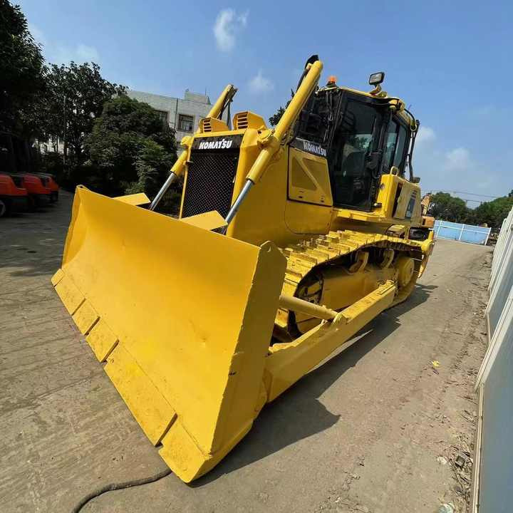 Used Heavy Construction Equipment KomatsuD65EX Bulldozer Used Machine - Máy ủi: hình 5 Used Heavy Construction Equipment KomatsuD65EX Bulldozer Used Machine - Máy ủi: hình 5