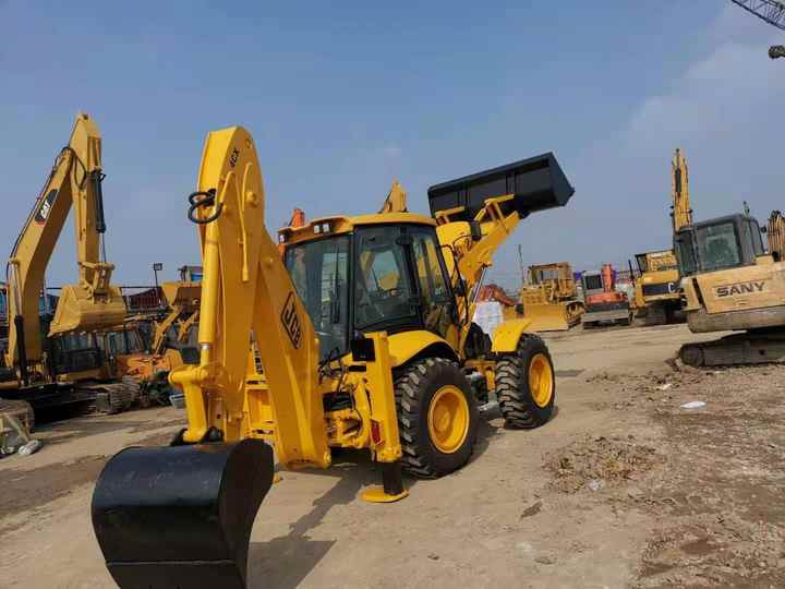 Used Small Bakchoe Loader JCB 4CX Towable Backhoe/3cx 4cx Jcb Backhoe Loader for Sale - Máy xúc trước múc sau: hình 3 Used Small Bakchoe Loader JCB 4CX Towable Backhoe/3cx 4cx Jcb Backhoe Loader for Sale - Máy xúc trước múc sau: hình 3