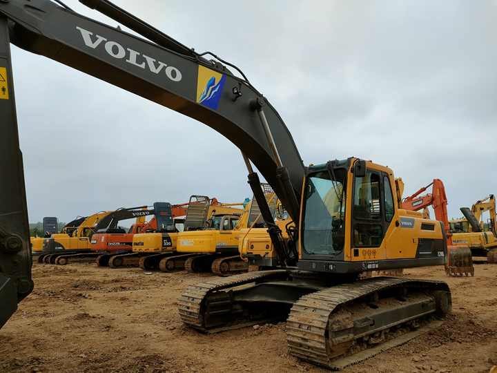 Used Strong Power volvo EC290 Korea Excavator volvo Excavator 290 for Sale 20T 30T EC210 EC240 EC300 EC360 - Máy xúc: hình 3 Used Strong Power volvo EC290 Korea Excavator volvo Excavator 290 for Sale 20T 30T EC210 EC240 EC300 EC360 - Máy xúc: hình 3
