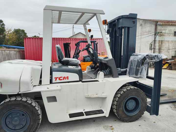 Used TCM70 Forklift Japan TCM 7 Tonne Used Forklift in Good Condition Cheap Price TCM70 Forklift for Sale - Xe nâng diesel: hình 5 Used TCM70 Forklift Japan TCM 7 Tonne Used Forklift in Good Condition Cheap Price TCM70 Forklift for Sale - Xe nâng diesel: hình 5