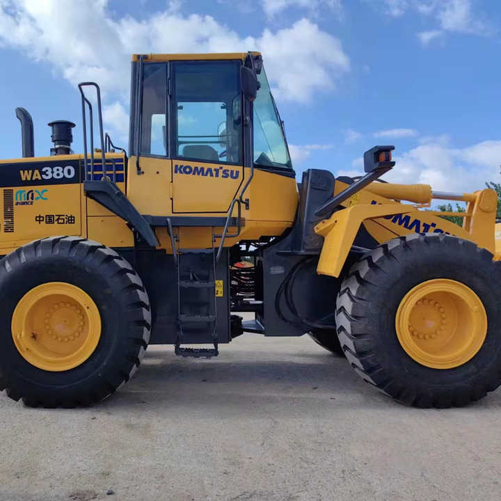 Used komatsu Wa380-6 Wheel Loader for Sale Japan Brand komatsu Wa380 -3 0380-65 470-3 Loader - Máy xúc lật bánh lốp: hình 1 Used komatsu Wa380-6 Wheel Loader for Sale Japan Brand komatsu Wa380 -3 0380-65 470-3 Loader - Máy xúc lật bánh lốp: hình 1