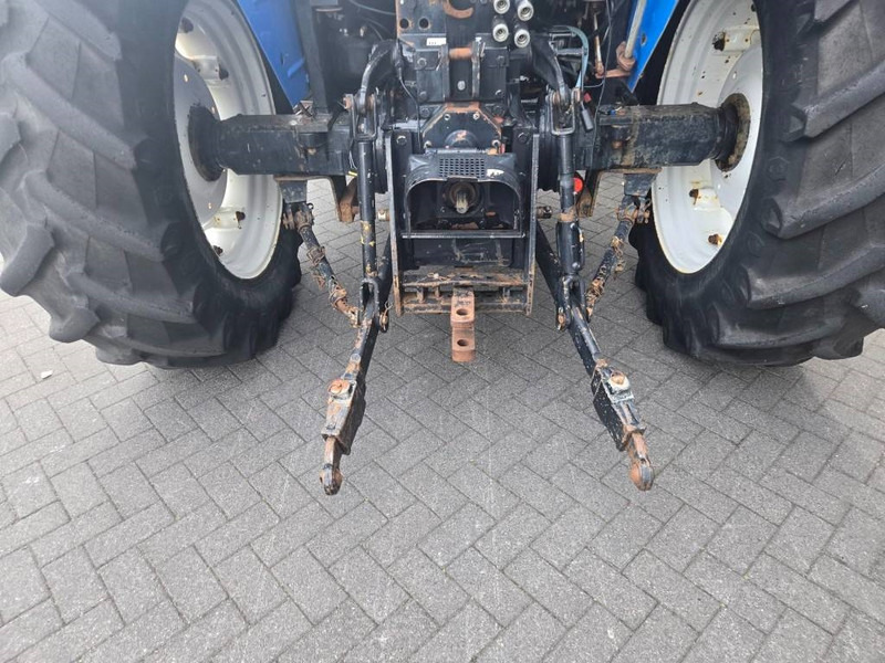 New Holland TL 90 A - Máy cày: hình 5 New Holland TL 90 A - Máy cày: hình 5