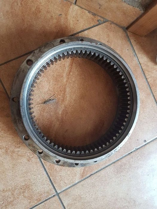 Wieniec koło przedni napęd Same Deutz Fahr Lamborghini 0.011.0665.3 - Phụ tùng cho Máy móc nông nghiệp: hình 1 Wieniec koło przedni napęd Same Deutz Fahr Lamborghini 0.011.0665.3 - Phụ tùng cho Máy móc nông nghiệp: hình 1
