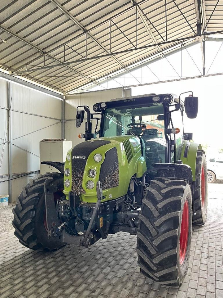 Claas Arion 440 - Máy cày: hình 1 Claas Arion 440 - Máy cày: hình 1