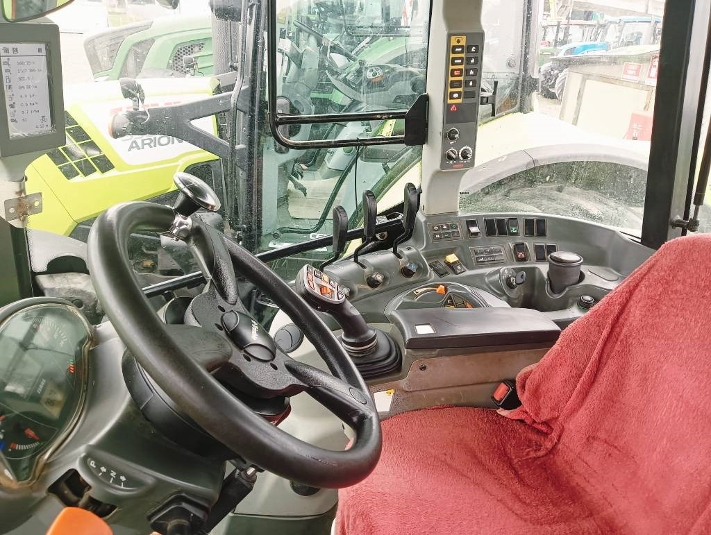 Claas Arion 460 - Máy cày: hình 2 Claas Arion 460 - Máy cày: hình 2