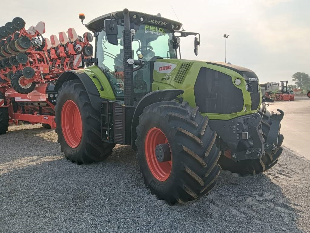 Claas Axion 870 Cmatic - Máy cày: hình 1 Claas Axion 870 Cmatic - Máy cày: hình 1