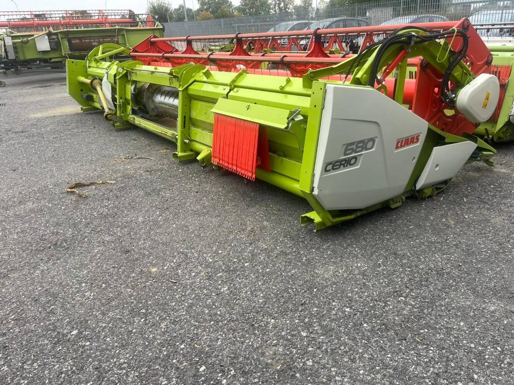 Claas CERIO 680 - Đính kèm máy gặt: hình 1 Claas CERIO 680 - Đính kèm máy gặt: hình 1