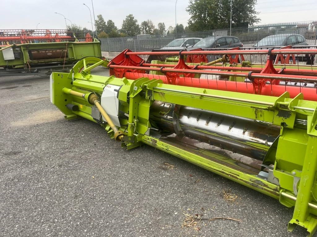 Claas CERIO 680 - Đính kèm máy gặt: hình 5 Claas CERIO 680 - Đính kèm máy gặt: hình 5