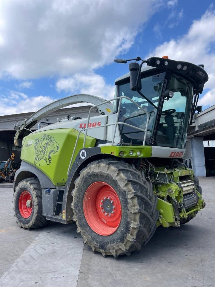 Claas Jaguar 990 - Máy gặt đập thức ăn gia súc: hình 1 Claas Jaguar 990 - Máy gặt đập thức ăn gia súc: hình 1