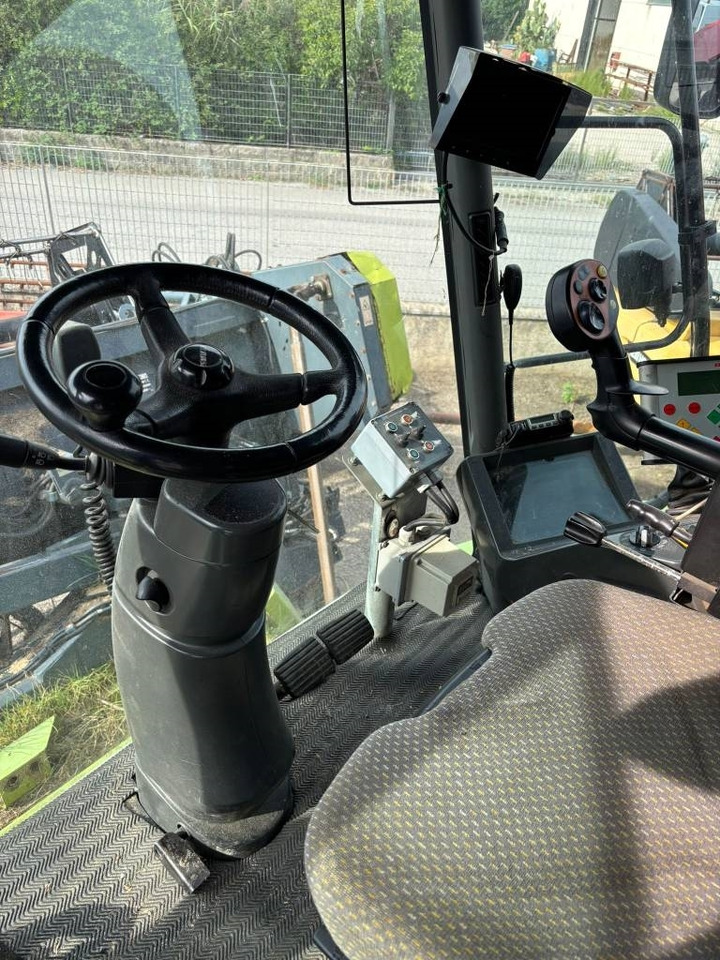 Claas Lexion 530 Montana - Máy gặt đập: hình 2 Claas Lexion 530 Montana - Máy gặt đập: hình 2