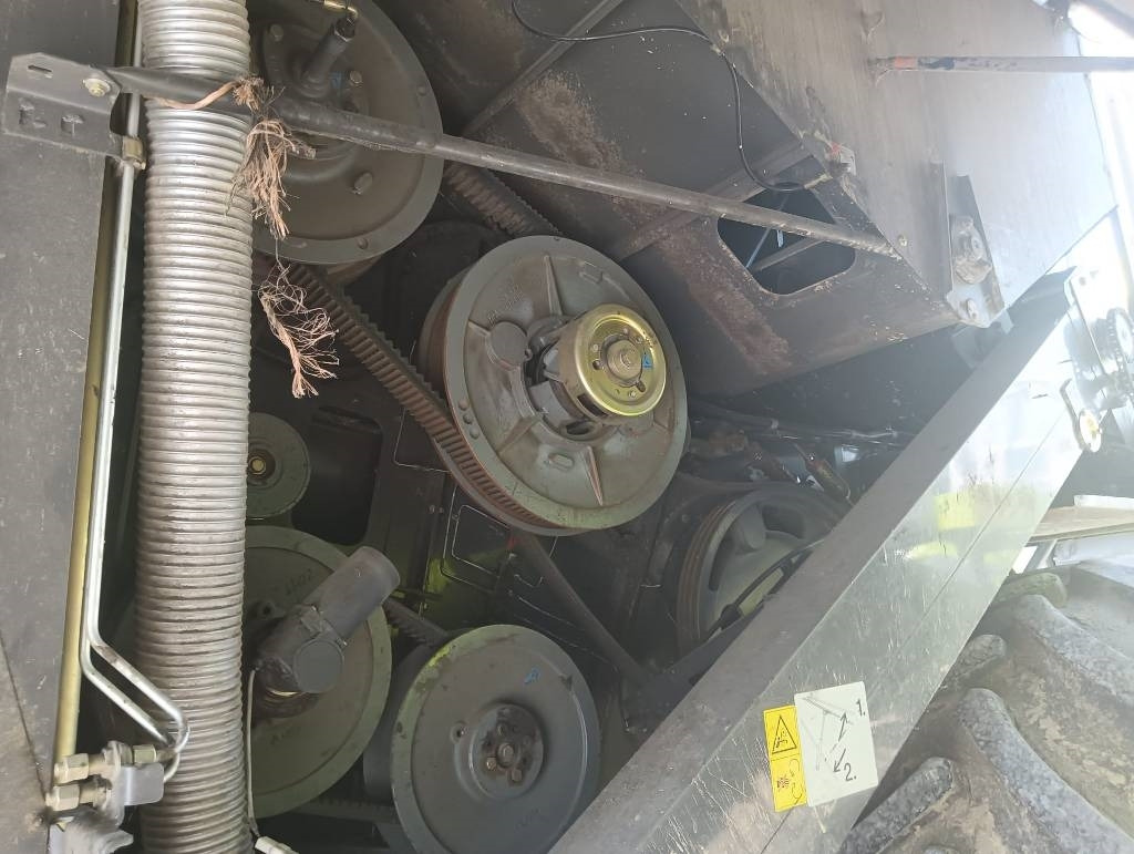 Máy gặt đập Claas Lexion 570: hình 7