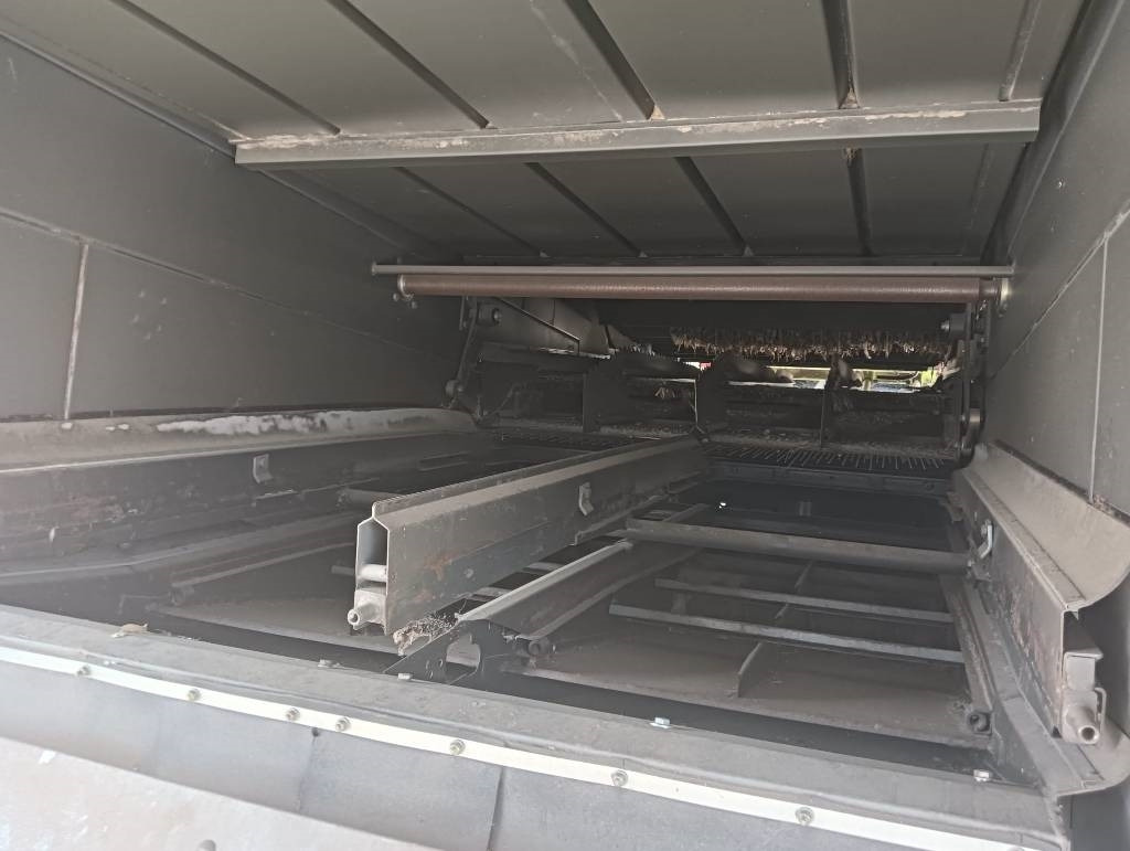 Máy gặt đập Claas Lexion 570: hình 18