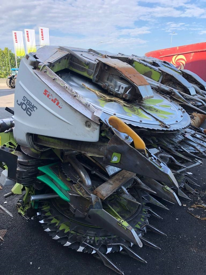 Claas Orbis 900 - Máy gặt đập thức ăn gia súc: hình 1 Claas Orbis 900 - Máy gặt đập thức ăn gia súc: hình 1