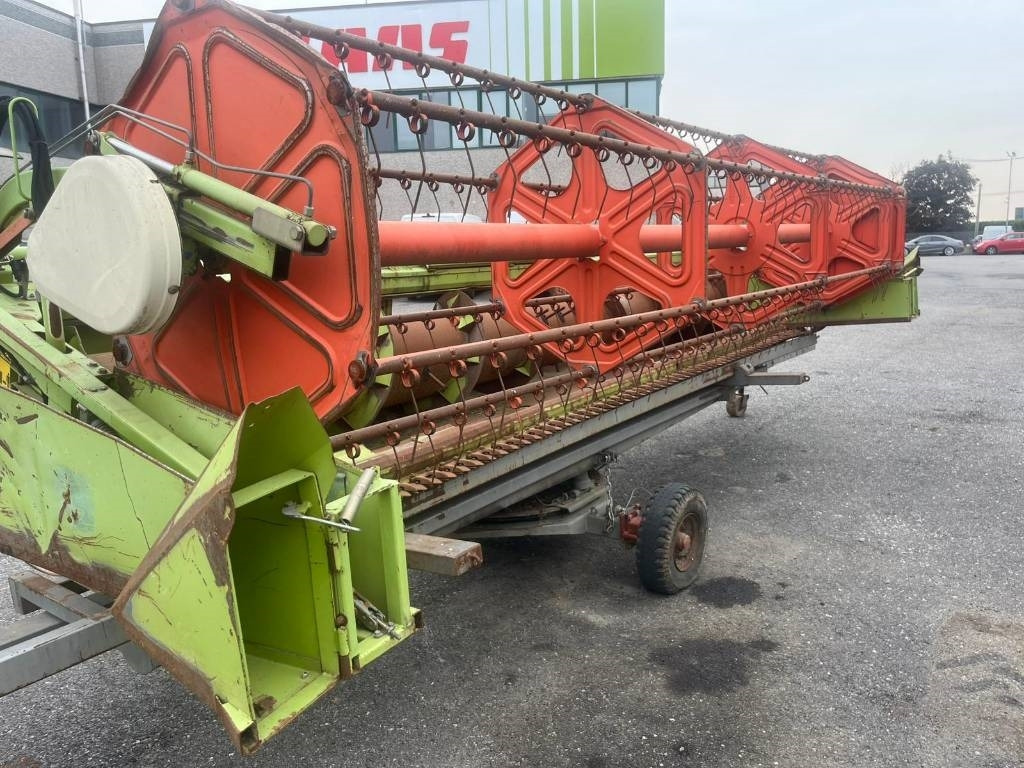 Claas SOIA 510 - Đính kèm máy gặt: hình 4 Claas SOIA 510 - Đính kèm máy gặt: hình 4