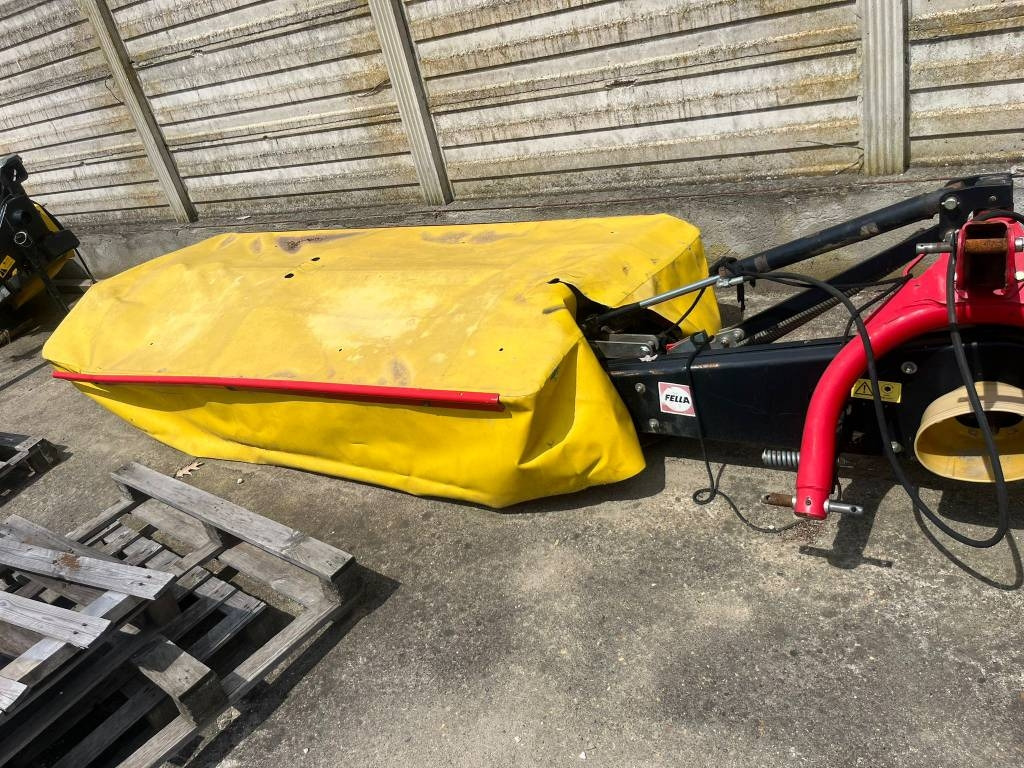 Fella SM 248 - Máy cắt cỏ: hình 1 Fella SM 248 - Máy cắt cỏ: hình 1