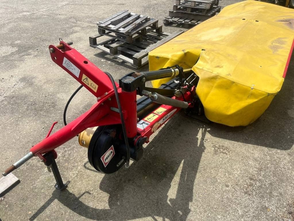 Fella SM 248 - Máy cắt cỏ: hình 2 Fella SM 248 - Máy cắt cỏ: hình 2
