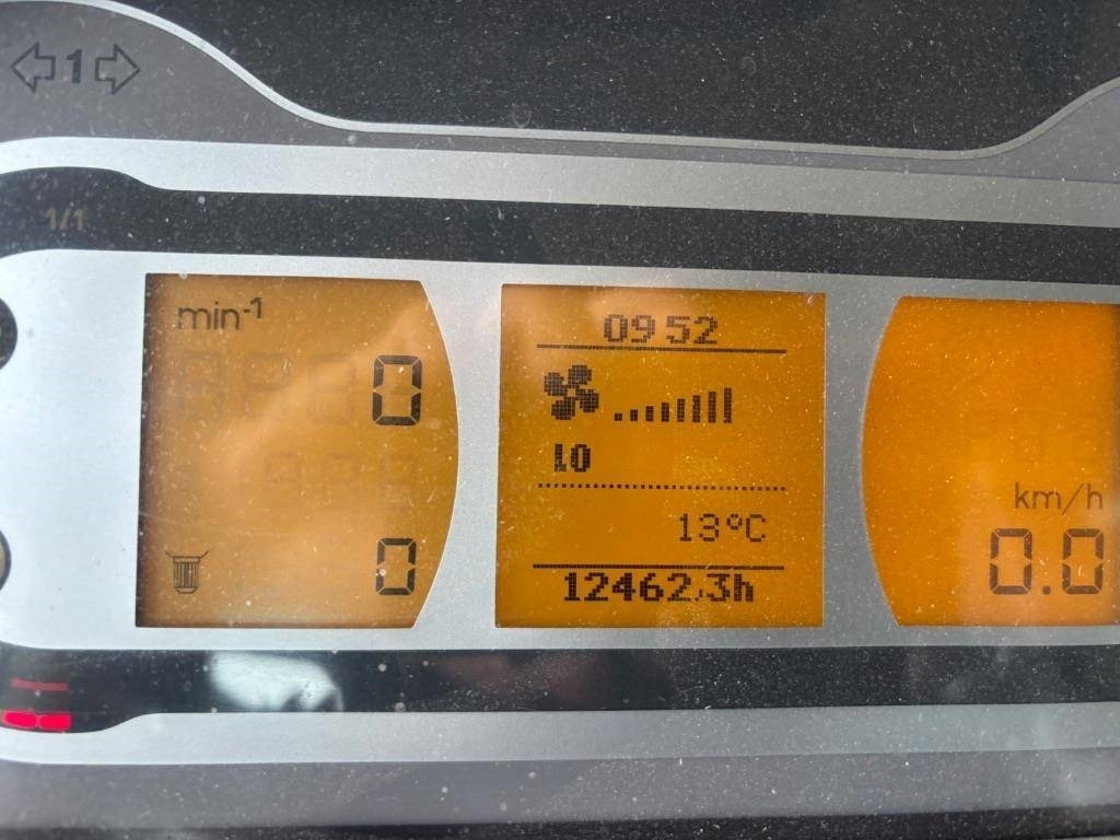 Fendt 927 Vario Profi - Máy cày: hình 2 Fendt 927 Vario Profi - Máy cày: hình 2