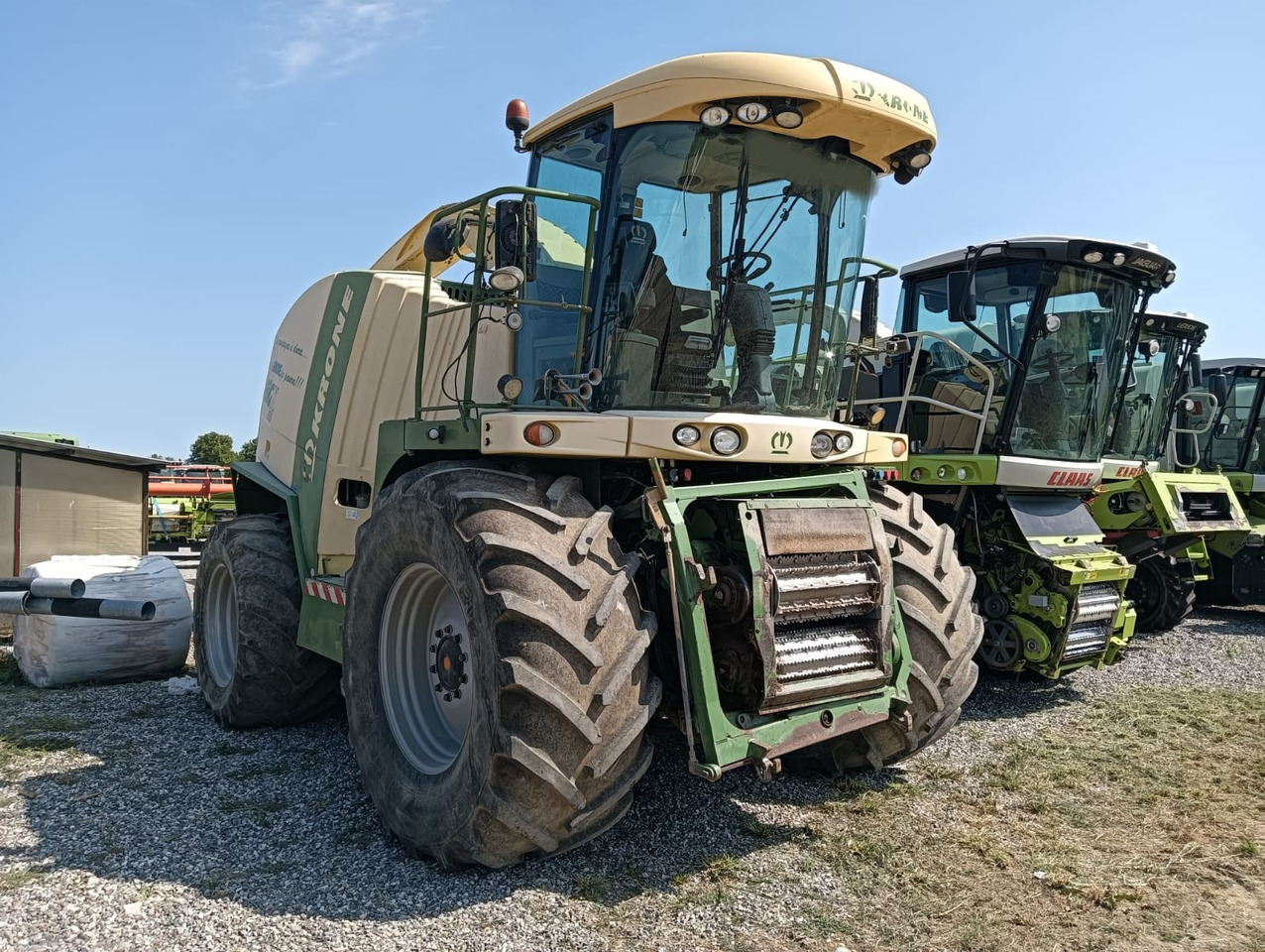 KRONE BIG X 850 - Máy gặt đập thức ăn gia súc: hình 1 KRONE BIG X 850 - Máy gặt đập thức ăn gia súc: hình 1