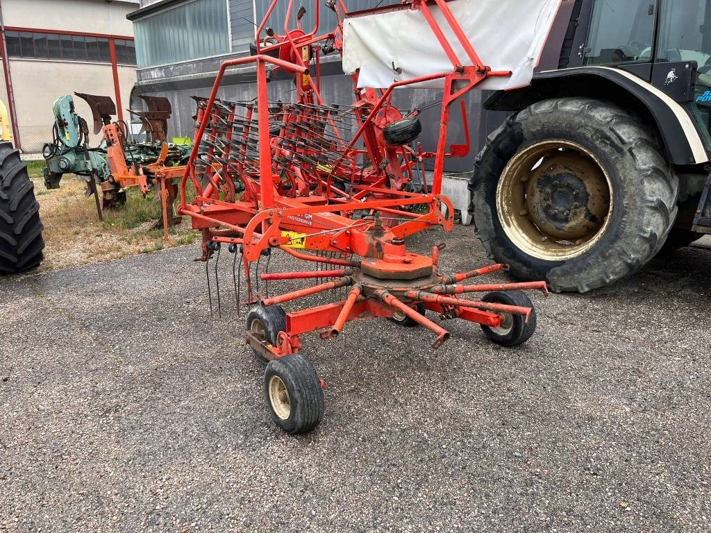Kuhn GA 4121 G M - Dàn trải/ Cào: hình 2 Kuhn GA 4121 G M - Dàn trải/ Cào: hình 2