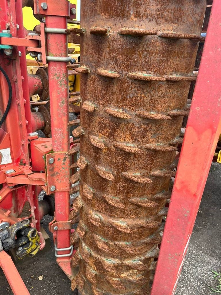 Kverneland NG-H101F30  - Bừa: hình 4 Kverneland NG-H101F30  - Bừa: hình 4