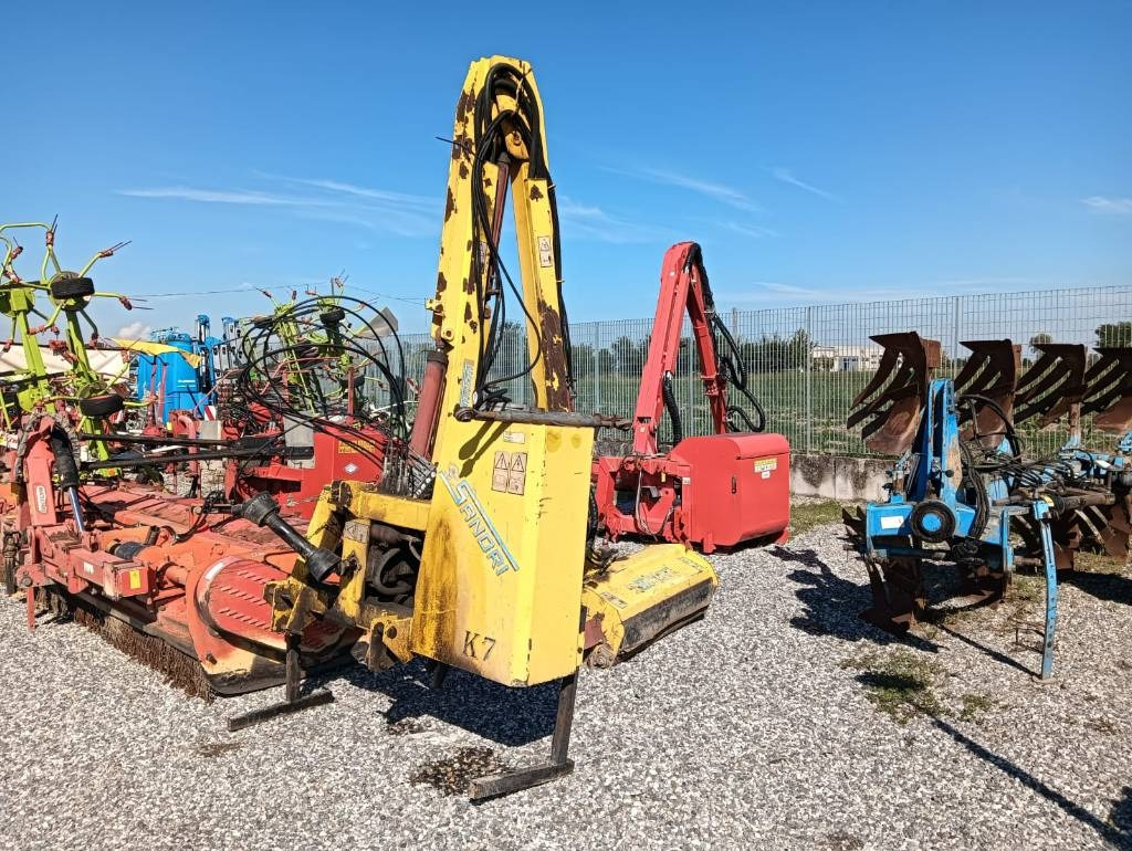 Sandri K7 - Máy cắt cỏ: hình 1 Sandri K7 - Máy cắt cỏ: hình 1