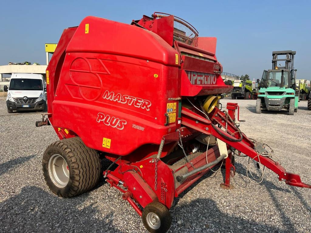 Supertino SP 1650 - Máy đóng kiện tròn: hình 1 Supertino SP 1650 - Máy đóng kiện tròn: hình 1