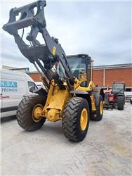 Volvo L 70 H - Máy xúc lật bánh lốp: hình 1 Volvo L 70 H - Máy xúc lật bánh lốp: hình 1