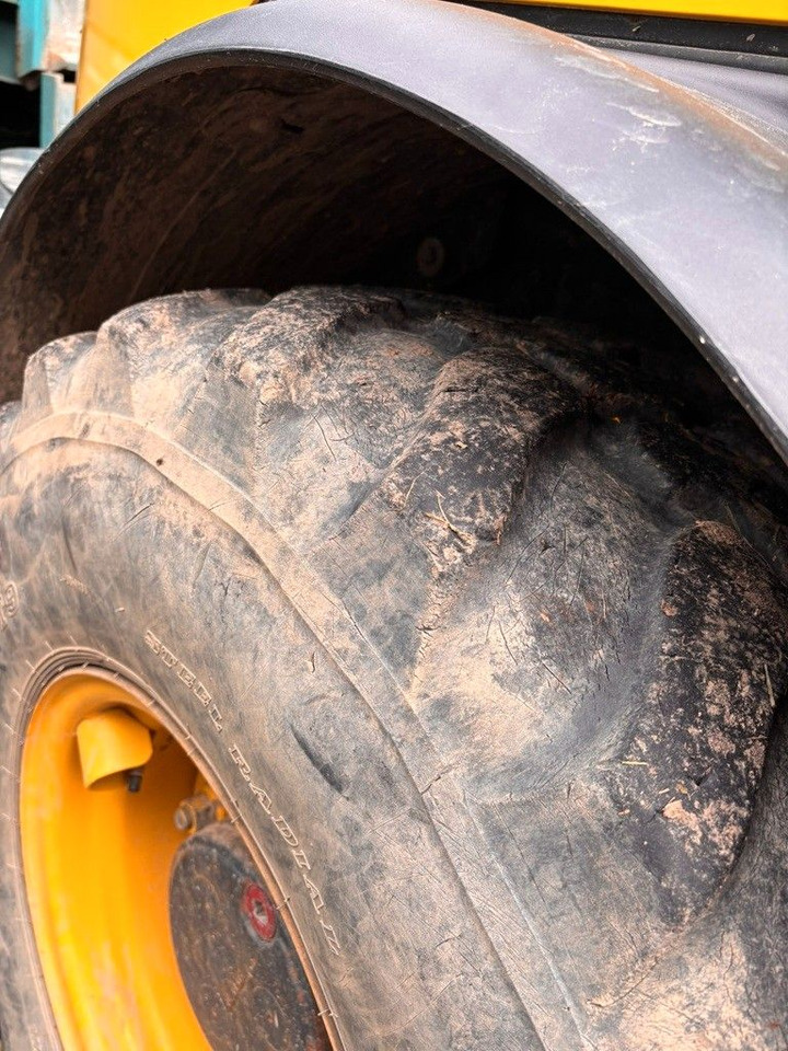 Komatsu WA70-7 - Máy xúc lật bánh lốp: hình 4 Komatsu WA70-7 - Máy xúc lật bánh lốp: hình 4