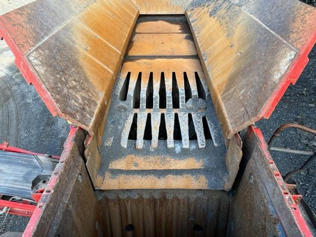 2018 Sandvik QJ341 Jaw Crusher - Máy nghiền đá: hình 5 2018 Sandvik QJ341 Jaw Crusher - Máy nghiền đá: hình 5