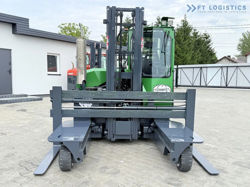 Combilift C3000 / DIESEL / DUPLEX - 4000MM / WIDE FORK POSITIONER 2700MM / FULL HEATED CABIN / ONLY 6905H / CONDITION - LIKE NEW! C3000 / - Xe tải tiếp cận 4 hướng: hình 4 Combilift C3000 / DIESEL / DUPLEX - 4000MM / WIDE FORK POSITIONER 2700MM / FULL HEATED CABIN / ONLY 6905H / CONDITION - LIKE NEW! C3000 / - Xe tải tiếp cận 4 hướng: hình 4