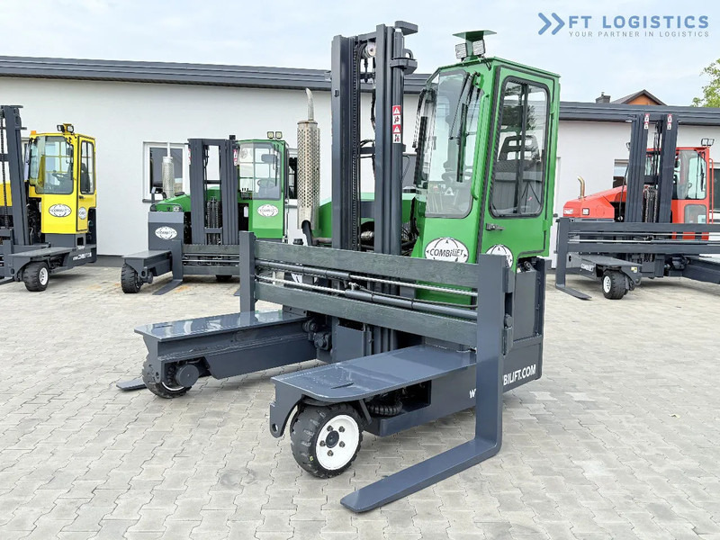 Combilift C3000 / DIESEL / DUPLEX - 4000MM / WIDE FORK POSITIONER 2700MM / FULL HEATED CABIN / ONLY 6905H / CONDITION - LIKE NEW! C3000 / - Xe tải tiếp cận 4 hướng: hình 1 Combilift C3000 / DIESEL / DUPLEX - 4000MM / WIDE FORK POSITIONER 2700MM / FULL HEATED CABIN / ONLY 6905H / CONDITION - LIKE NEW! C3000 / - Xe tải tiếp cận 4 hướng: hình 1