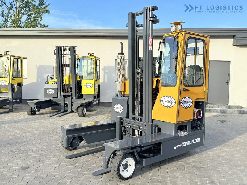 Combilift C3000 / GAS / DUPLEX 4500MM / ONLY 3096 HOURS / FORK SIDE SHIFT / FULL CABIN / EXCELLENT CONDITION / Wide range of four-way and - Xe tải tiếp cận 4 hướng: hình 1 Combilift C3000 / GAS / DUPLEX 4500MM / ONLY 3096 HOURS / FORK SIDE SHIFT / FULL CABIN / EXCELLENT CONDITION / Wide range of four-way and - Xe tải tiếp cận 4 hướng: hình 1