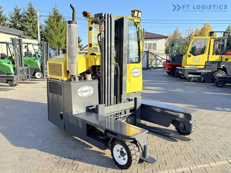 Combilift C3000 / GAS / TRIPLEX 4900MM / FREE LIFT / FORK POSITIONER / FULL CABIN / EXCELLENT CONDITION / Wide range of four-way and side - Xe tải tiếp cận 4 hướng: hình 5 Combilift C3000 / GAS / TRIPLEX 4900MM / FREE LIFT / FORK POSITIONER / FULL CABIN / EXCELLENT CONDITION / Wide range of four-way and side - Xe tải tiếp cận 4 hướng: hình 5