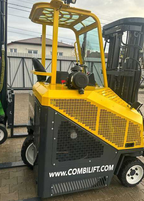 Combilift C3000CB -DIESEL- Only 6117 hours - Xe tải tiếp cận 4 hướng: hình 2 Combilift C3000CB -DIESEL- Only 6117 hours - Xe tải tiếp cận 4 hướng: hình 2