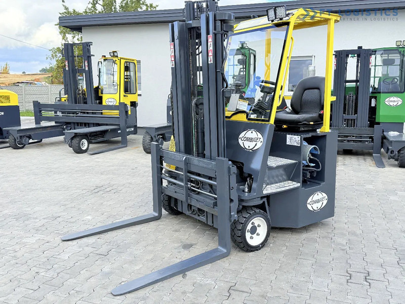 Combilift C3000CB / GAS / TRIPLEX 4900MM / FREE LIFT / FORK POSITIONER / SIDE SHIFT / EXCELLENT CONDITION / Wide range of four-way and sid - Xe tải tiếp cận 4 hướng: hình 1 Combilift C3000CB / GAS / TRIPLEX 4900MM / FREE LIFT / FORK POSITIONER / SIDE SHIFT / EXCELLENT CONDITION / Wide range of four-way and sid - Xe tải tiếp cận 4 hướng: hình 1