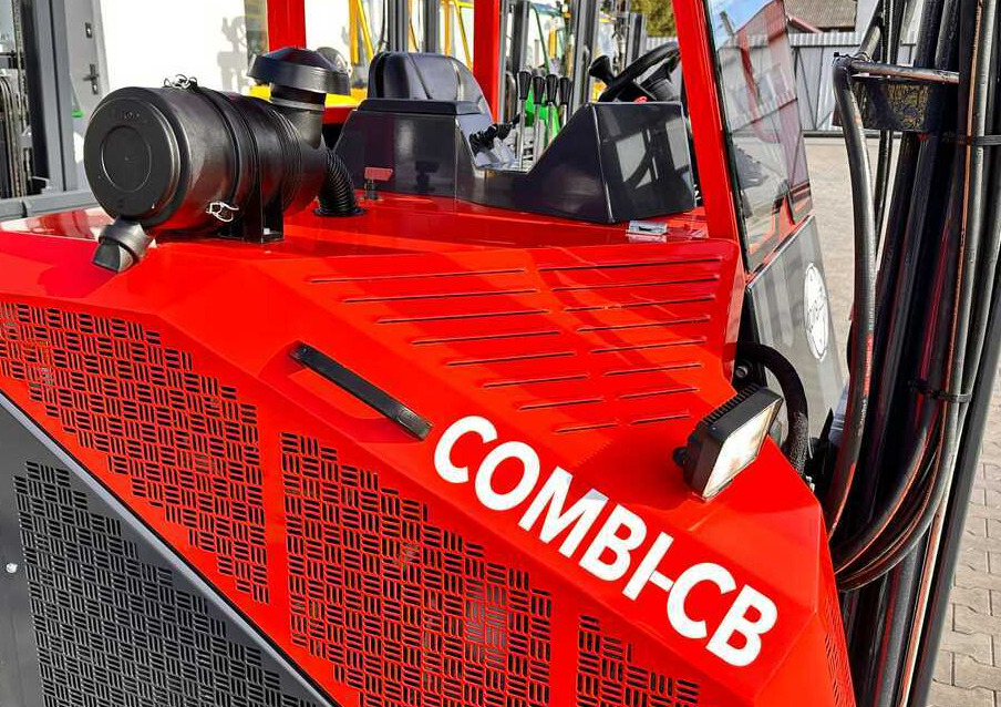 Combilift C3000CB / LPG / TRIPLEX / 5500MM / FREE LIFT / SIDE SHIFT + FORK POSITIONER / LIKE NEW - Xe tải tiếp cận 4 hướng: hình 5 Combilift C3000CB / LPG / TRIPLEX / 5500MM / FREE LIFT / SIDE SHIFT + FORK POSITIONER / LIKE NEW - Xe tải tiếp cận 4 hướng: hình 5