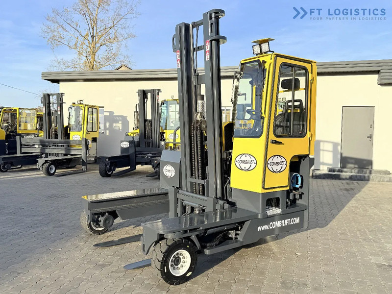 Combilift C4000 – LPG – DUPLEX 4600mm – FREE LIFT – SIDE SHIFT – EXCELLENT CONDITION Wide selection of four-way and side-loading forklifts - Xe tải tiếp cận 4 hướng: hình 2 Combilift C4000 – LPG – DUPLEX 4600mm – FREE LIFT – SIDE SHIFT – EXCELLENT CONDITION Wide selection of four-way and side-loading forklifts - Xe tải tiếp cận 4 hướng: hình 2