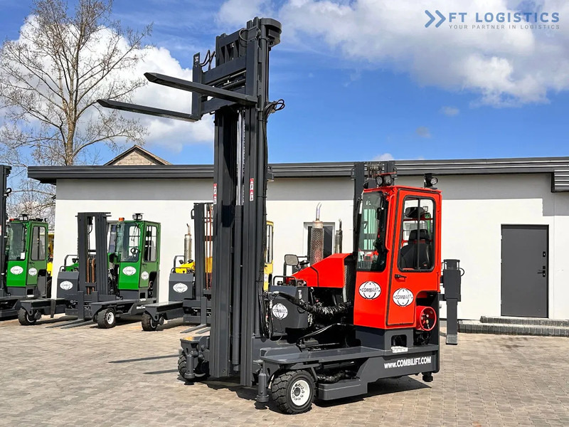 Combilift C4000 / TRIPLEX / 9300MM / FREE LIFT / POSITIONER / LPG / CABIN C4000 / TRIPLEX / 9300MM / FREE LIFT / POSITIONER / LPG / CABIN - Xe tải tiếp cận 4 hướng: hình 1 Combilift C4000 / TRIPLEX / 9300MM / FREE LIFT / POSITIONER / LPG / CABIN C4000 / TRIPLEX / 9300MM / FREE LIFT / POSITIONER / LPG / CABIN - Xe tải tiếp cận 4 hướng: hình 1