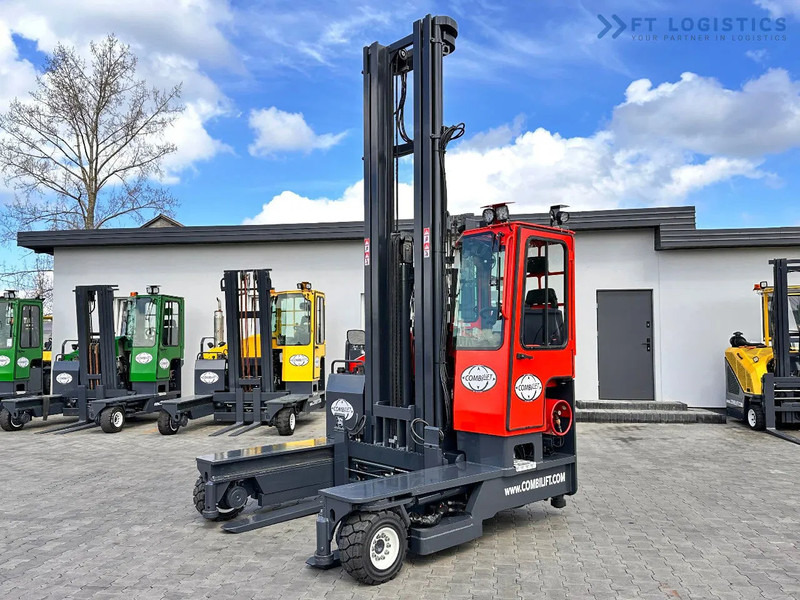 Combilift C4000 / TRIPLEX / 9300MM / FREE LIFT / POSITIONER / LPG / CABIN C4000 / TRIPLEX / 9300MM / FREE LIFT / POSITIONER / LPG / CABIN - Xe tải tiếp cận 4 hướng: hình 2 Combilift C4000 / TRIPLEX / 9300MM / FREE LIFT / POSITIONER / LPG / CABIN C4000 / TRIPLEX / 9300MM / FREE LIFT / POSITIONER / LPG / CABIN - Xe tải tiếp cận 4 hướng: hình 2