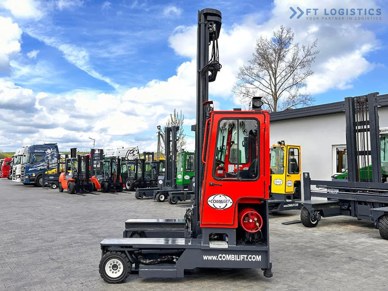Combilift C4000 / TRIPLEX / 9300MM / FREE LIFT / POSITIONER / LPG / CABIN C4000 / TRIPLEX / 9300MM / FREE LIFT / POSITIONER / LPG / CABIN - Xe tải tiếp cận 4 hướng: hình 4 Combilift C4000 / TRIPLEX / 9300MM / FREE LIFT / POSITIONER / LPG / CABIN C4000 / TRIPLEX / 9300MM / FREE LIFT / POSITIONER / LPG / CABIN - Xe tải tiếp cận 4 hướng: hình 4