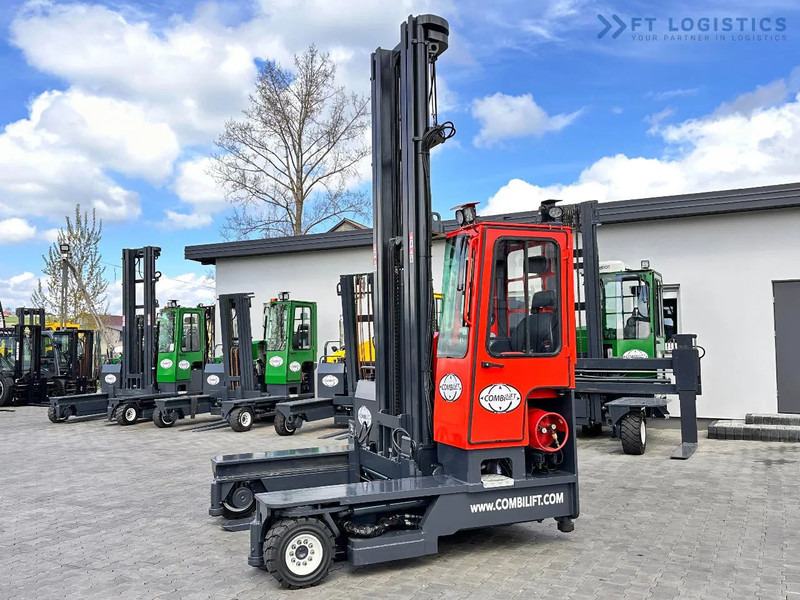 Combilift C4000 / TRIPLEX / 9300MM / FREE LIFT / POSITIONER / LPG / CABIN C4000 / TRIPLEX / 9300MM / FREE LIFT / POSITIONER / LPG / CABIN - Xe tải tiếp cận 4 hướng: hình 3 Combilift C4000 / TRIPLEX / 9300MM / FREE LIFT / POSITIONER / LPG / CABIN C4000 / TRIPLEX / 9300MM / FREE LIFT / POSITIONER / LPG / CABIN - Xe tải tiếp cận 4 hướng: hình 3