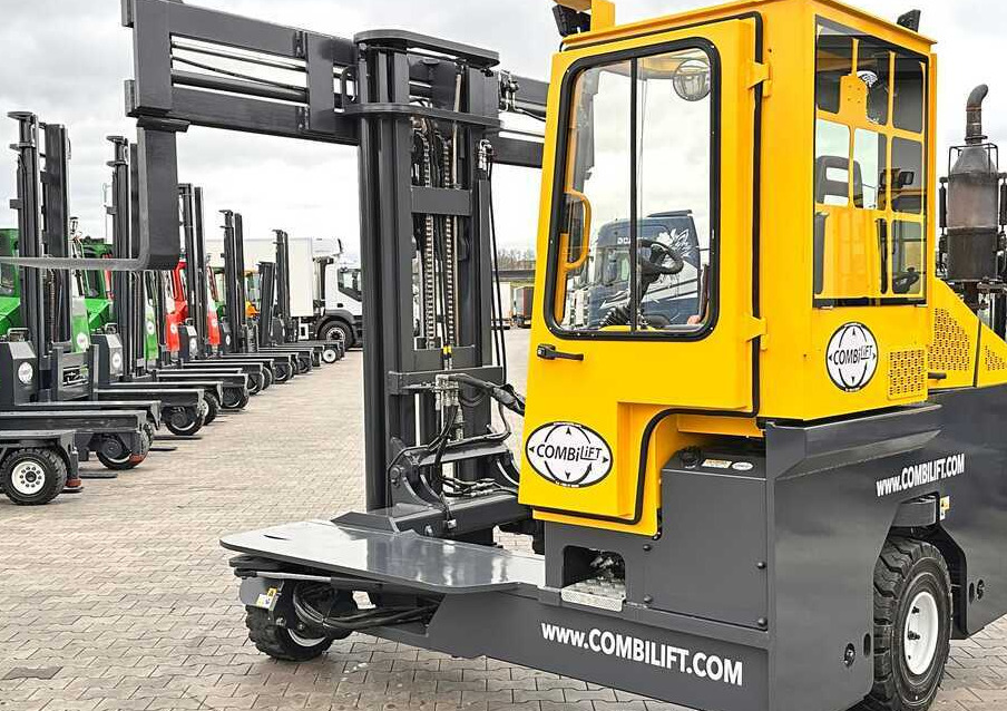 Cho thuê  Combilift C4500 / DUPLEX / 4050MM / DIESEL / WIDE POSITIONER / FREE LIFT / SIDESHIFT / LIKE NEW Combilift C4500 / DUPLEX / 4050MM / DIESEL / WIDE POSITIONER / FREE LIFT / SIDESHIFT / LIKE NEW: hình 26