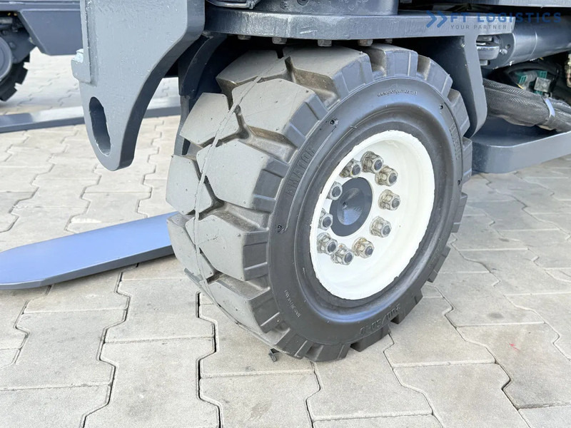 Combilift C4500 / GAS / DUPLEX - 4500MM / POSITIONER / FREE LIFT / FULL CABIN / ONLY 6178H / CONDITION - LIKE NEW! C4500 / GAS / DUPLEX - - Xe tải tiếp cận 4 hướng: hình 5 Combilift C4500 / GAS / DUPLEX - 4500MM / POSITIONER / FREE LIFT / FULL CABIN / ONLY 6178H / CONDITION - LIKE NEW! C4500 / GAS / DUPLEX - - Xe tải tiếp cận 4 hướng: hình 5